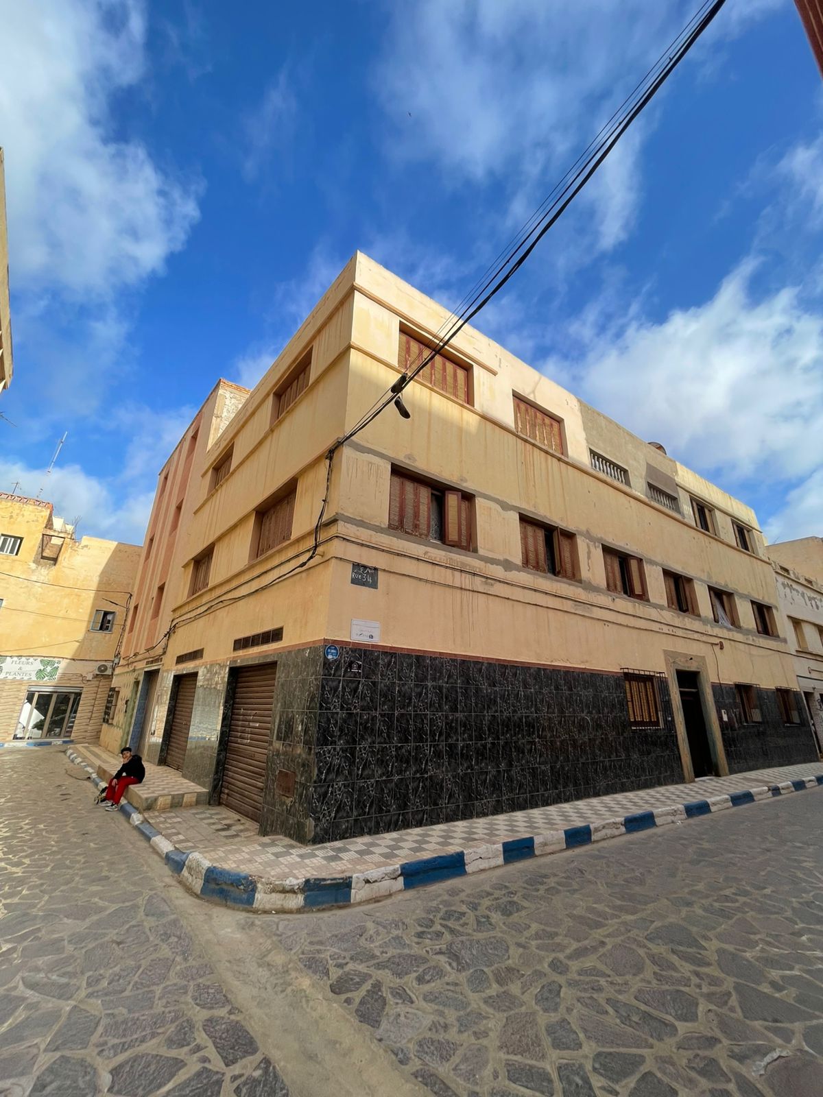 Maison R+2 étages à Nador centre